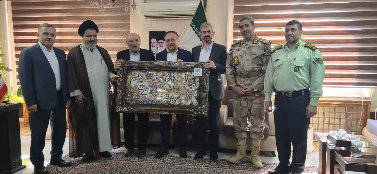 💢دیدار مسئولان عالی منطقه با سرپرست فرمانداری ماکو در هفته دولت