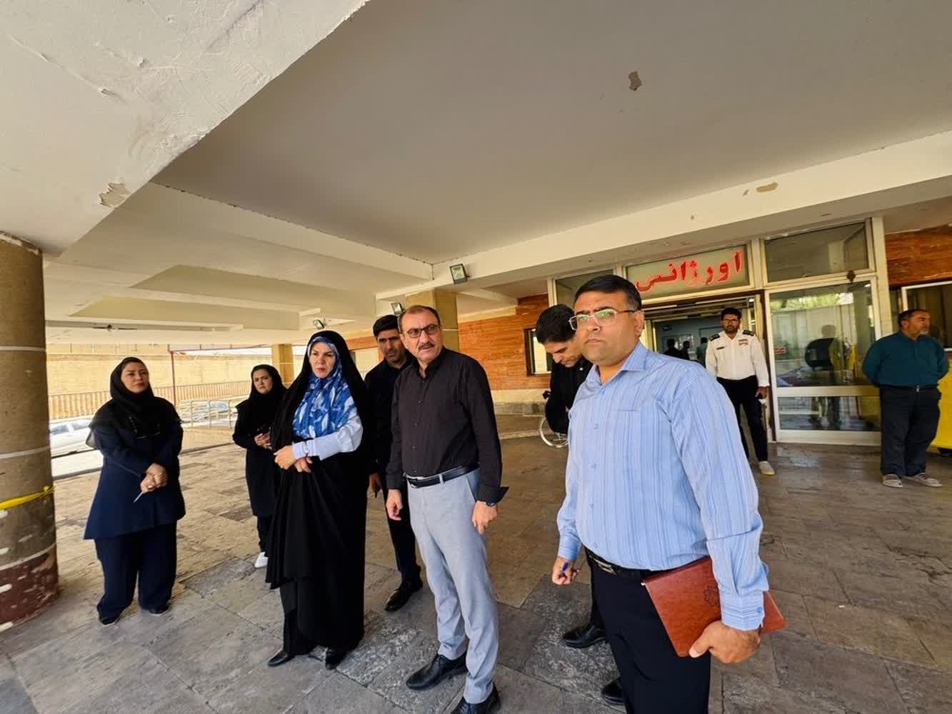 بازدید سرزده فرماندار ماکو از بیمارستان فجر ماکو؛ تأکید بر ارتقای کیفیت خدمات درمانی و رضایتمندی مردم