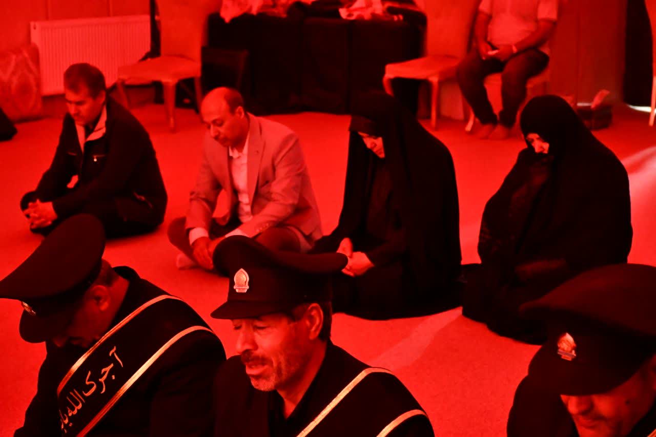 در آستانه پیشواز از ماه محرم؛ حضور خادمان مسجد مقدس جمکران و حاملان پرچمهای متبرک اعتاب مقدسه در ماکو