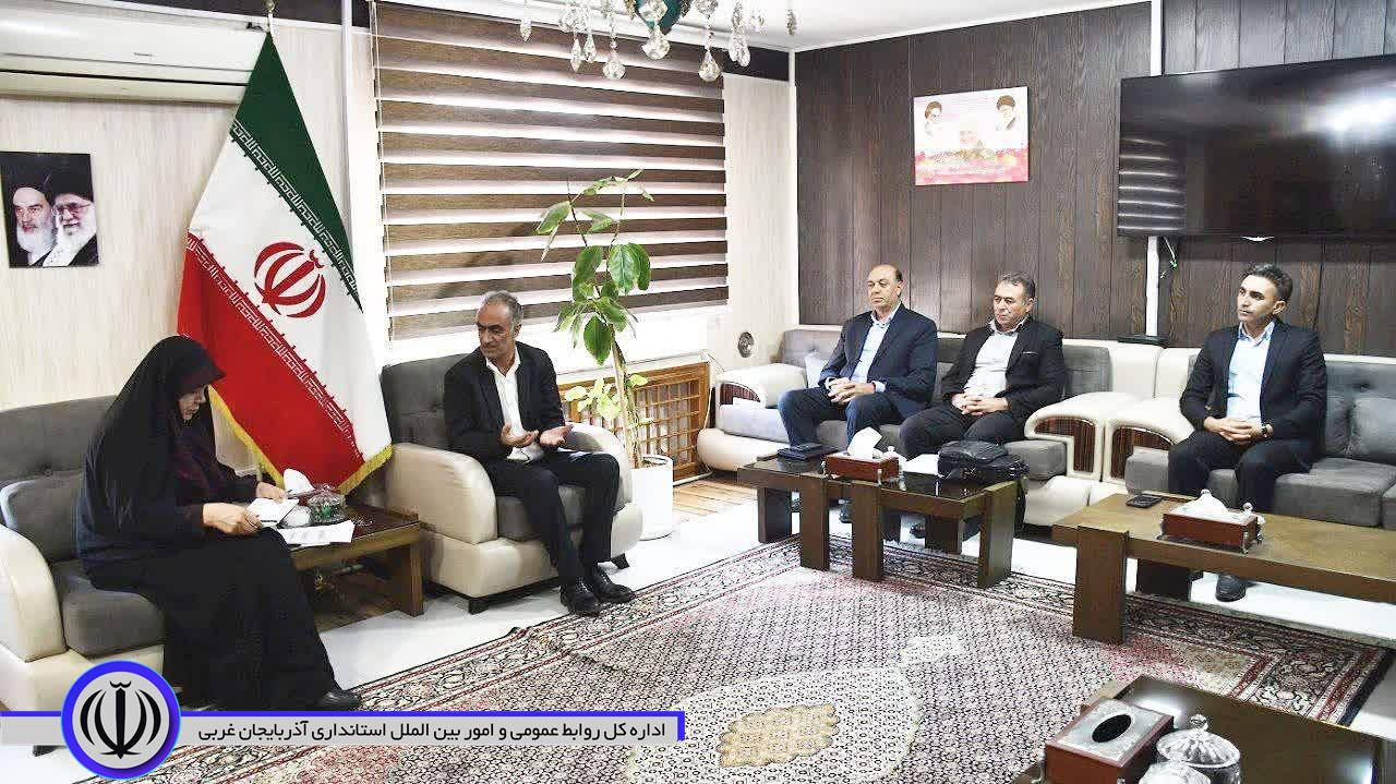 تأکید بر پیگیری مطالبات مردمی در دیدار نماینده مردم منطقه با فرماندار شهرستان ماکو