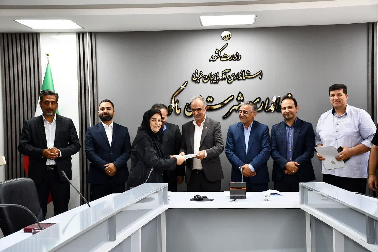 تشکلهای مردمی بازوی توانمند دولت در مسیر توسعه اجتماعی هستند.