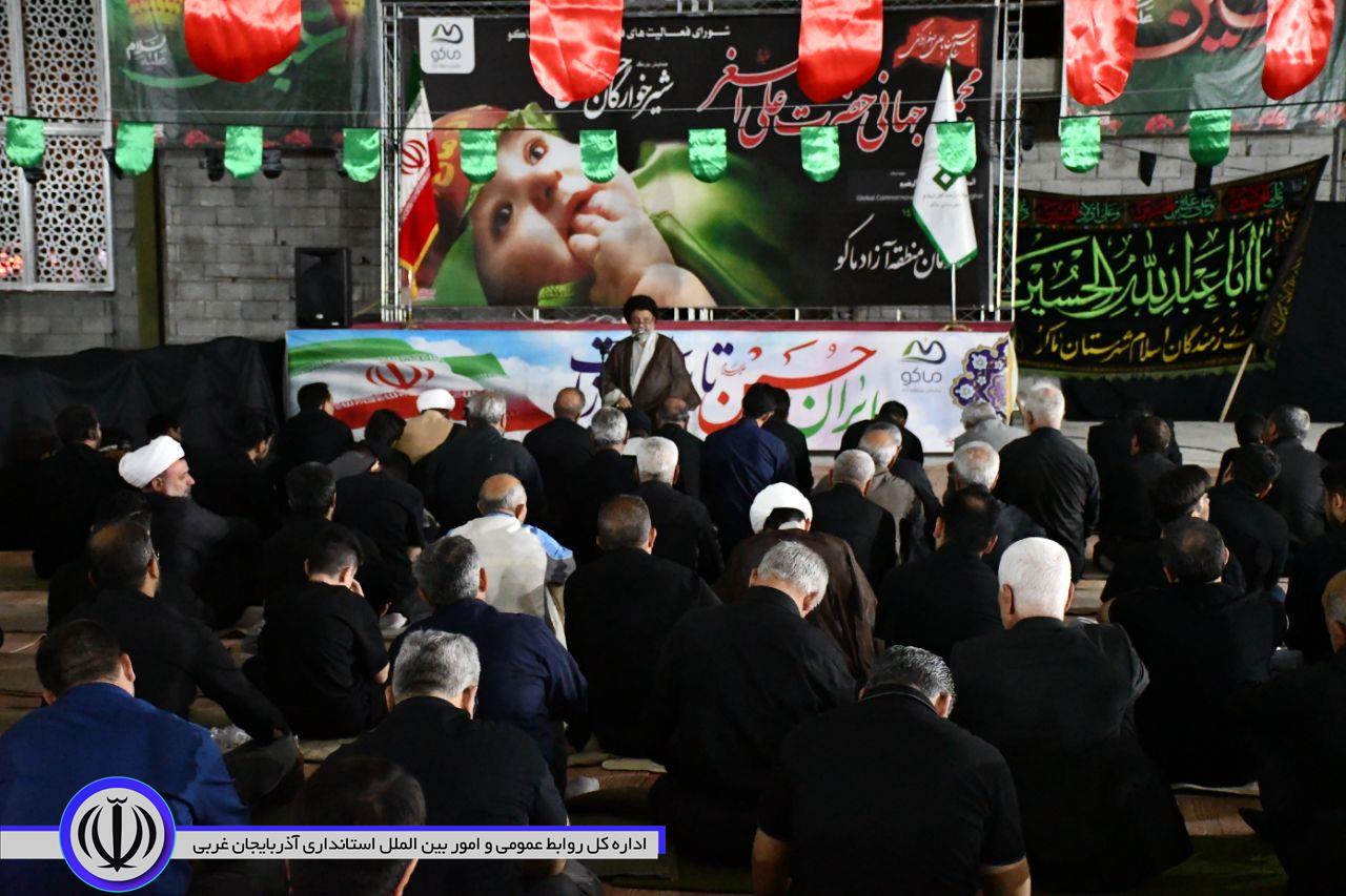 پیام عاشورا در دلهای مردم زنده است/ حضور سرپرست فرمانداری ماکو در آیین عزاداری هیئت رزمندگان اسلام