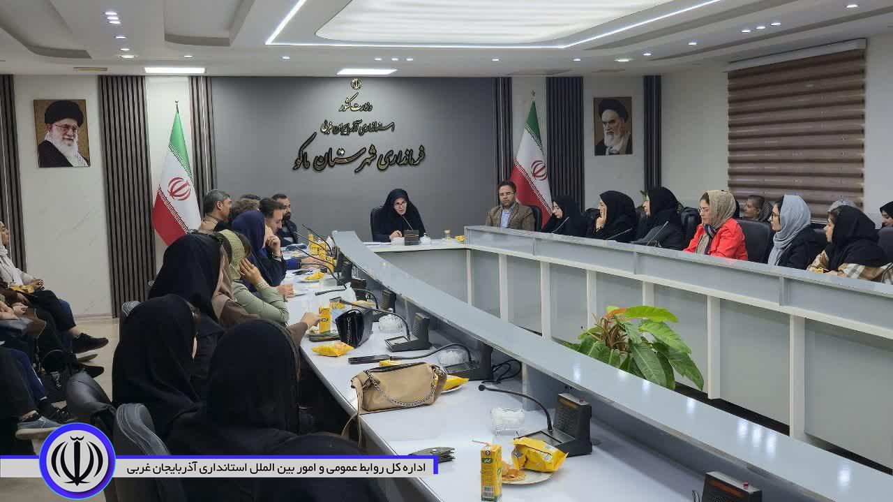 لزوم اجرایی شدن طرحهای حمایت از زنان خانهدار و کارآفرین در ماکو