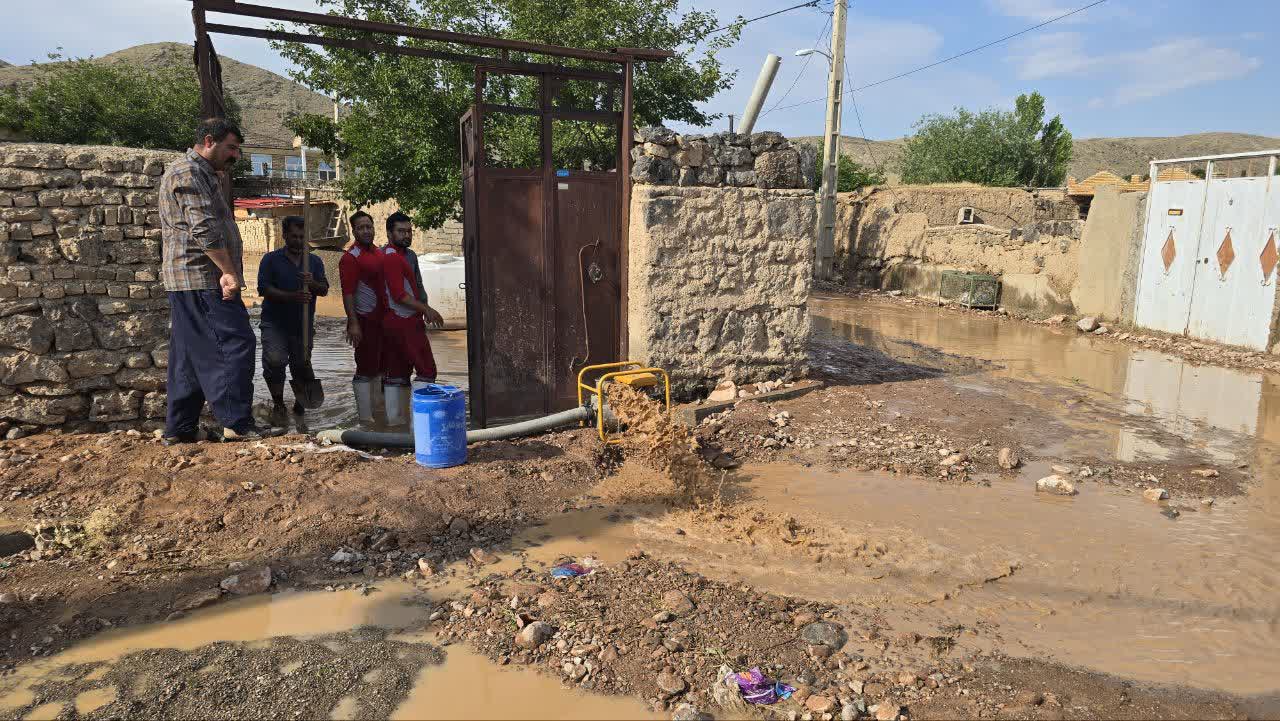 سیلاب در روستای اورنلر ماکو بدون تلفات جانی مهار شد