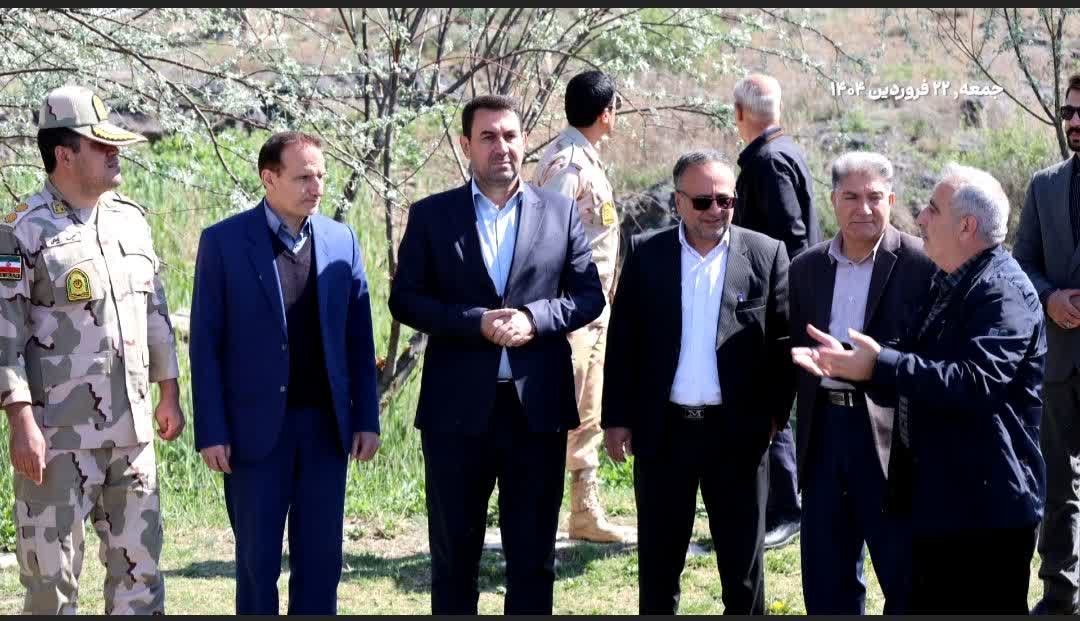 بررسی مشکلات میدانی روستاهای بخش بازرگان با حضور فرماندار ماکو