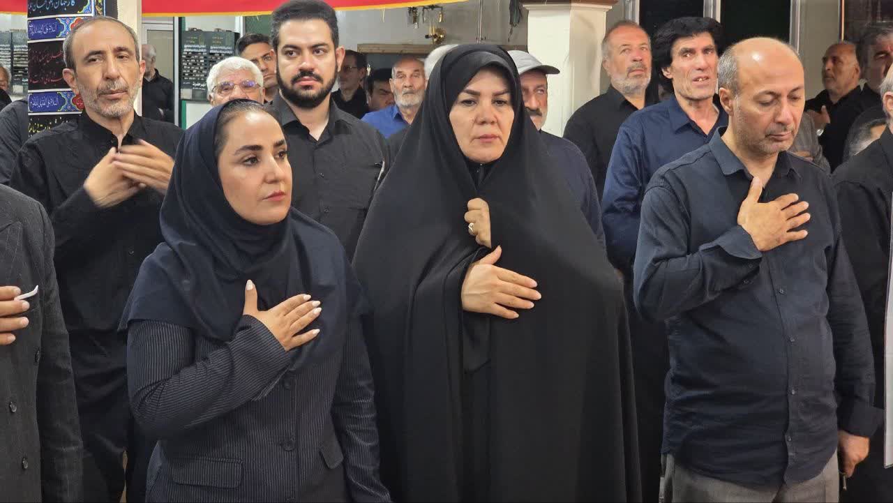 عزاداری خیابانی جاماندگان از مراسم وداع و تشییع آقای شهید ایران
