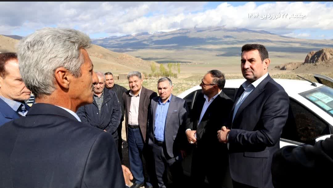 بررسی مشکلات میدانی روستاهای بخش بازرگان با حضور فرماندار ماکو