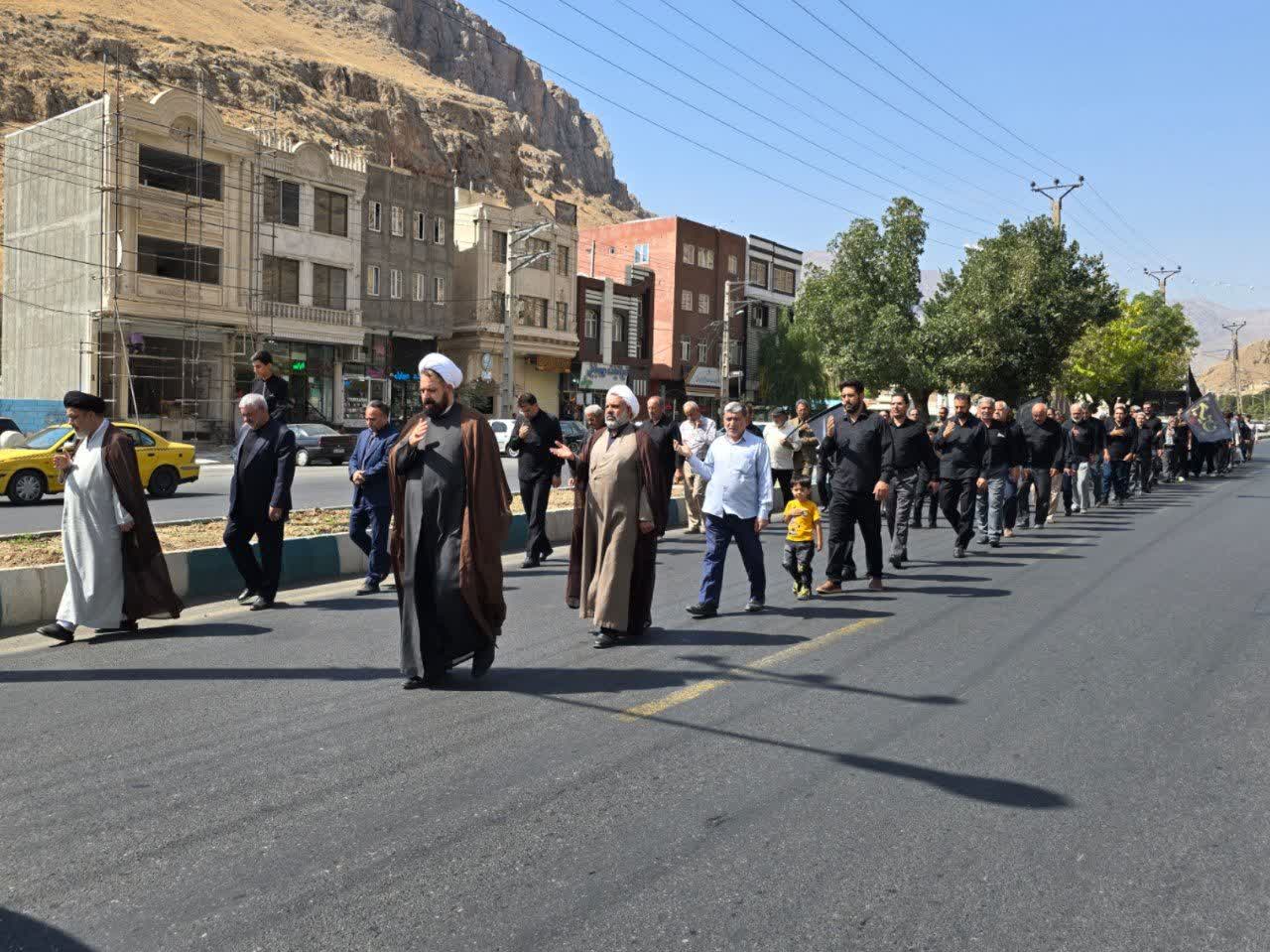 🏴 عزاداری مردم ماکو در سالروز شهادت امام حسن عسکری(علیهالسلام)