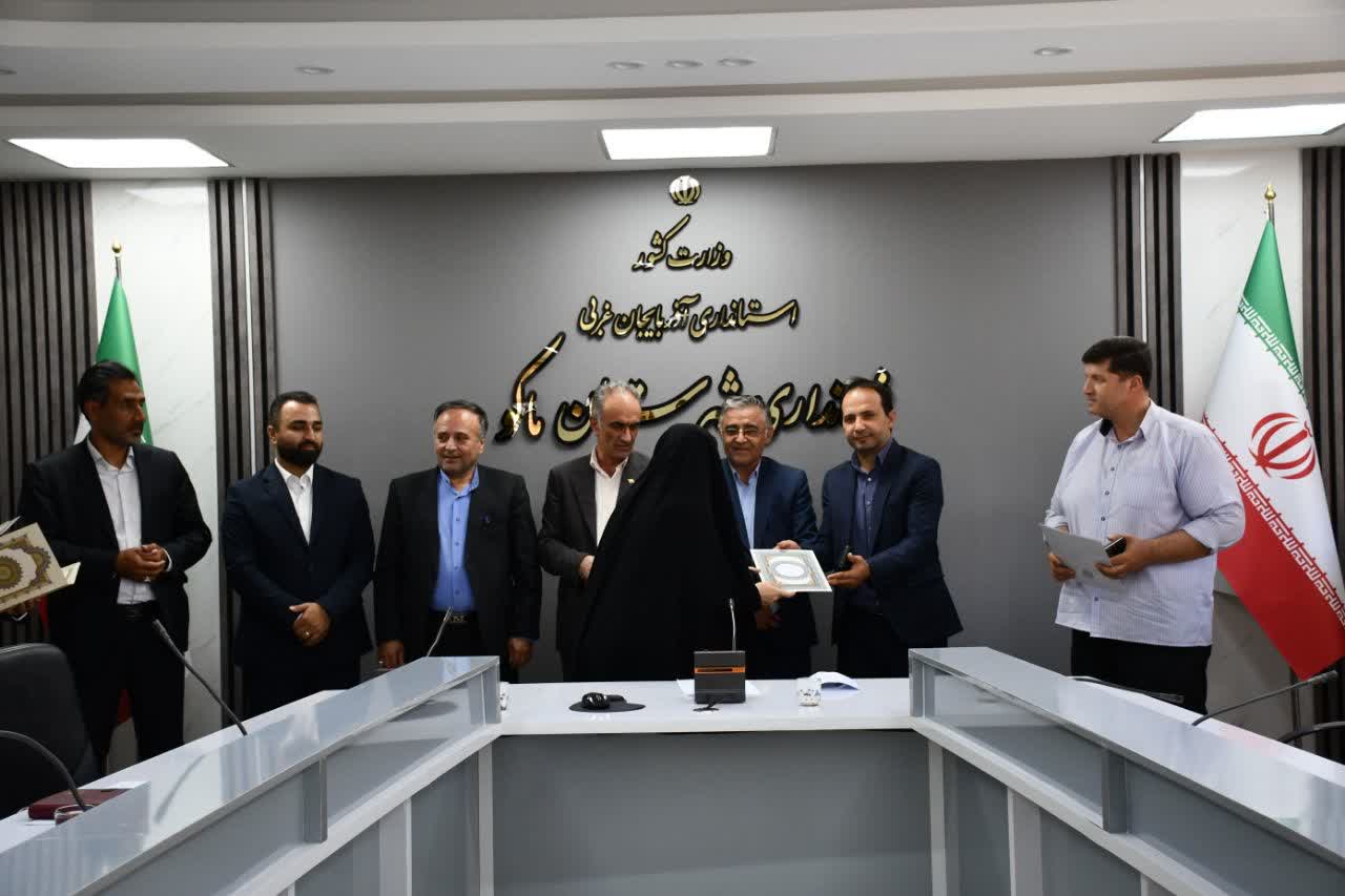 تشکلهای مردمی بازوی توانمند دولت در مسیر توسعه اجتماعی هستند.