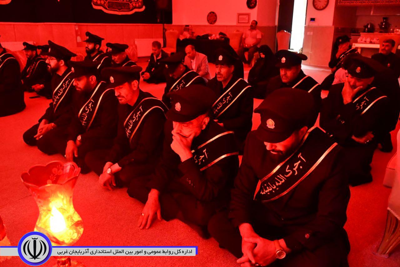 حضور خادمان مسجد مقدس جمکران و حاملان پرچمهای متبرک اعتاب مقدسه در ماکو