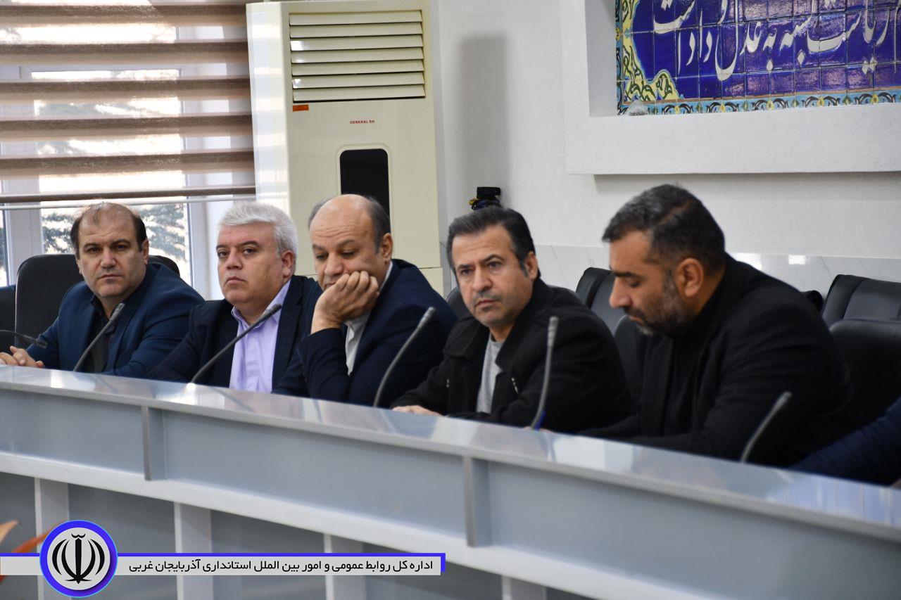 هشدار فرماندار ماکو نسبت به زوال نیروی کار؛ جوانی جمعیت رسالت شرعی و ملی است