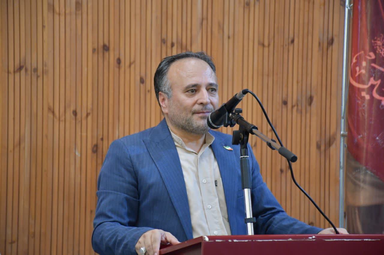 مراسم تجلیل از آزادگان سرافراز شهرستان ماکو با حضور سرپرست فرماندار شهرستان ماکو و اعضای شورای تامین برگزار شد.