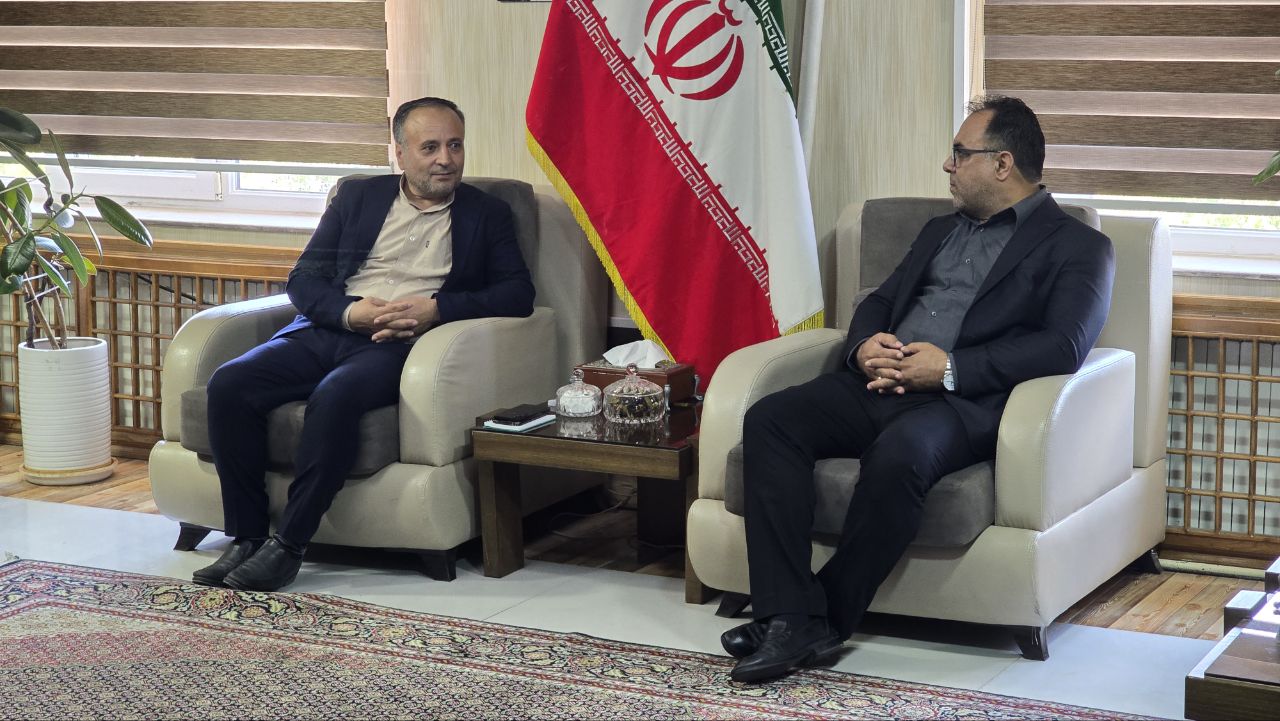دیدار معاون بنیاد مسکن انقلاب اسلامی استان با سرپرست فرمانداری ماکو