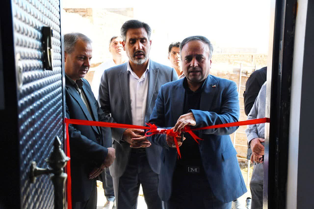 💢همزمان با هفته دولت؛ بهره برداری از 5 واحد مسکن مددجویان کمیته امداد در ماکو