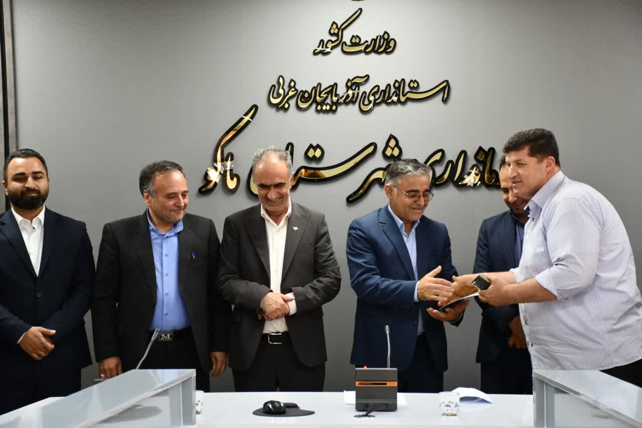 تشکلهای مردمی بازوی توانمند دولت در مسیر توسعه اجتماعی هستند.