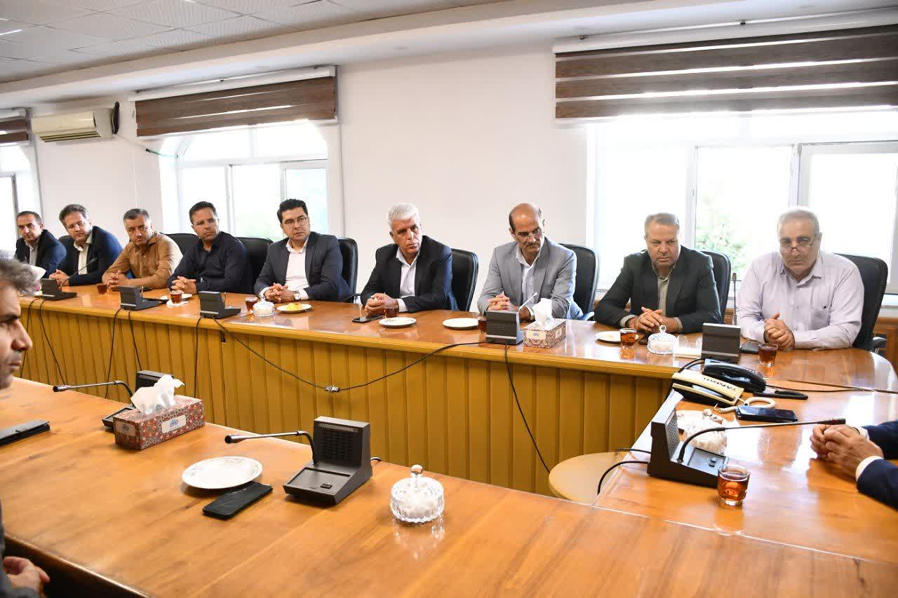 💢 دیدار کارکنان ادارات ماکو با سرپرست فرمانداری شهرستان؛ همافزایی برای رضایتمندی عمومی