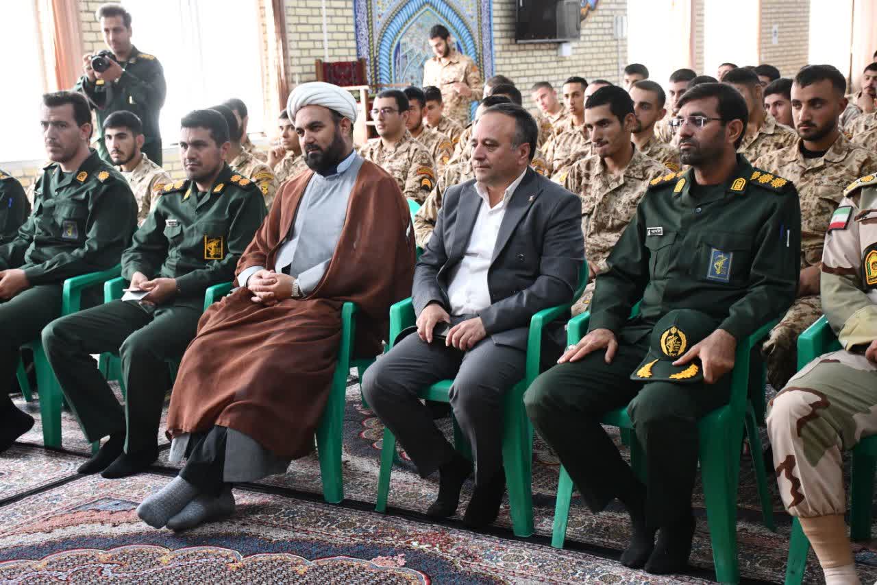 سربازان سرمایههای عزت، آرامش و امنیت کشورند.