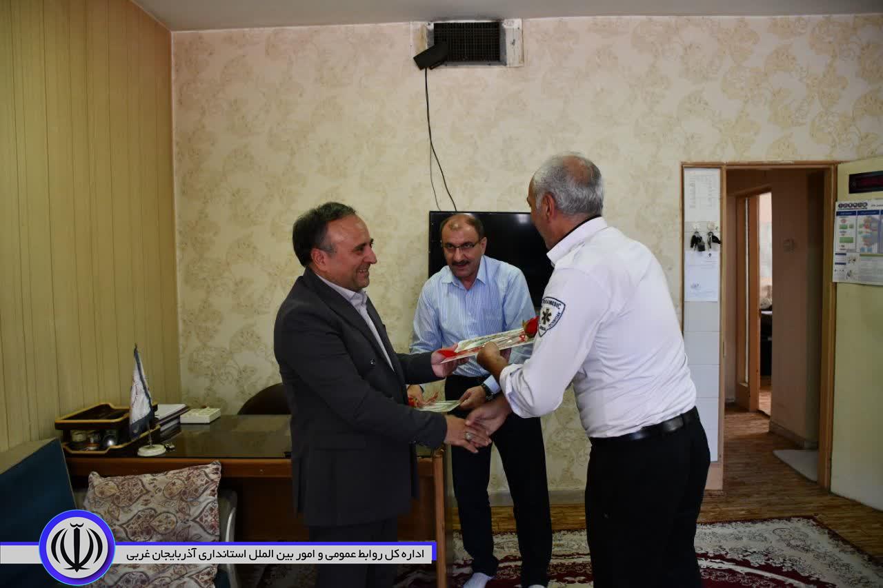 تجلیل از تلاشگران اورژانس ماکو در روز ملی اورژانس و فوریتهای پزشکی