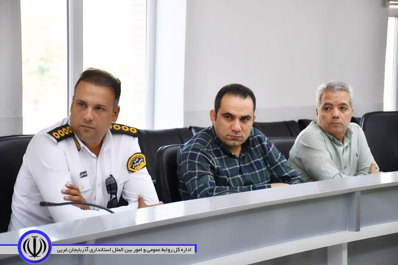 تأکید شورای ترافیک ماکو بر مدیریت ترافیک همزمان با آغاز سال تحصیلی