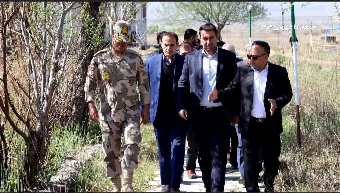 بررسی مشکلات میدانی روستاهای بخش بازرگان با حضور فرماندار ماکو