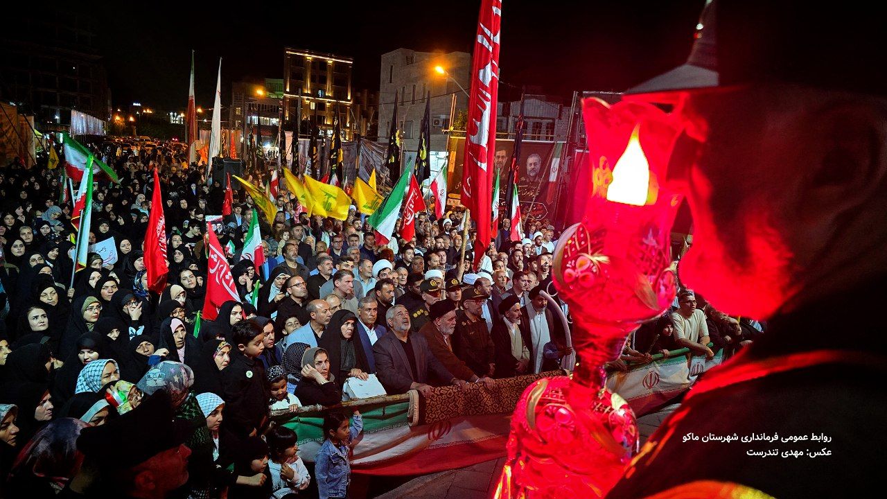 ماکو، سنگر عشق به رهبر؛ تجدید میثاق با شهدا و پشتیبانی از مدافعان میهن
